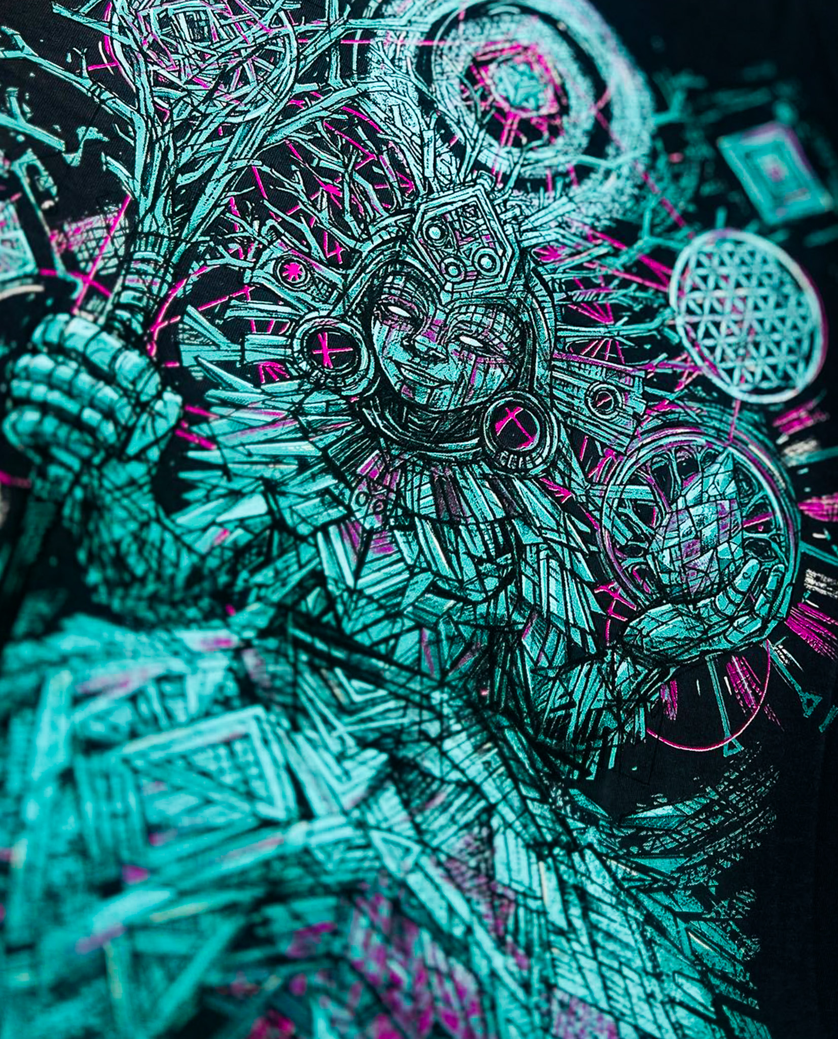 Model trägt Streetart-Mode von Plazmalab bei Unimoden – Ansicht 12